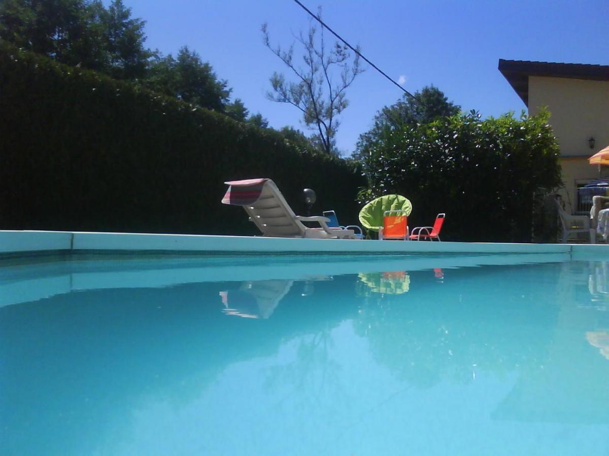 Maison/Gite Familial Dans Le Jura A 200M Du Lac Avec Piscine Privee Marigny  Bagian luar foto